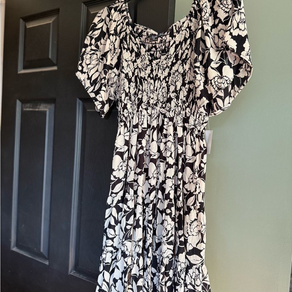 Angie Black and White Floral Midi Dress